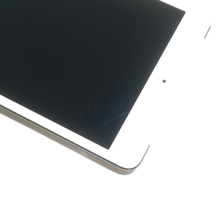 iPad mini 4 Wi-Fi+Cellularモデル / 7.9インチ / 2015 / 128GB / ゴールド / docomo版SIMロック解除品 / ランク:C / MK782J/A / A1550 【中古品管理番号:38468】