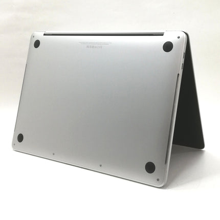 MacBook Pro Touch Bar / 13インチ / Late 2016 / 8GB / 256GB / シルバー / ランク:C / MLVP2J/A / 【中古品管理番号:38698】