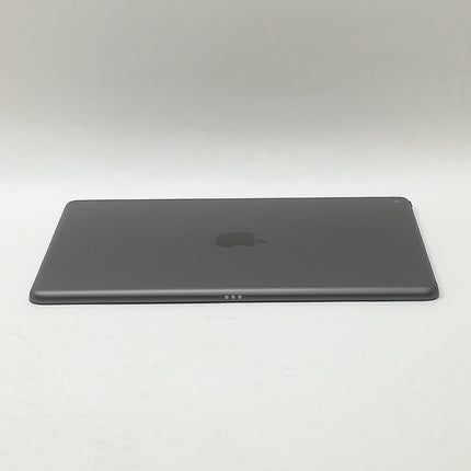 iPad / Wi-Fiモデル / 10.2インチ / 第8世代 / 2020 / 32GB / スペースグレイ / ランク:B / MYL92J/A / A2270 【中古品管理番号:40241】