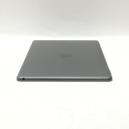 iPad / Wi-Fiモデル / 10.2インチ / 第8世代 / 2020 / 32GB / スペースグレイ / ランク:B / MYL92J/A / A2270 【中古品管理番号:40247】