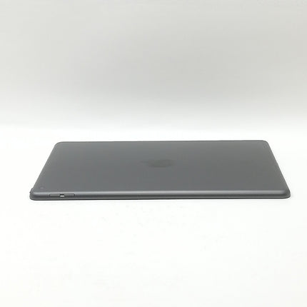 iPad / Wi-Fiモデル / 10.2インチ / 第8世代 / 2020 / 32GB / スペースグレイ / ランク:B / MYL92J/A / A2270 【中古品管理番号:40250】