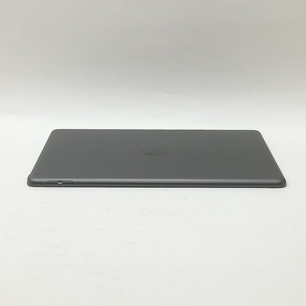 iPad / Wi-Fiモデル / 10.2インチ / 第8世代 / 2020 / 32GB / スペースグレイ / ランク:B / MYL92J/A / A2270 【中古品管理番号:40280】