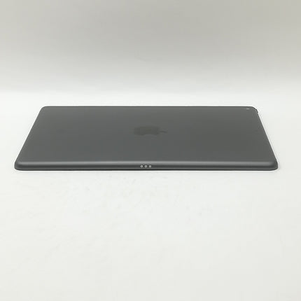 iPad / Wi-Fiモデル / 10.2インチ / 第8世代 / 2020 / 32GB / スペースグレイ / ランク:B / MYL92J/A / A2270 【中古品管理番号:40306】