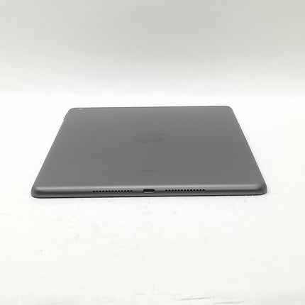 iPad / Wi-Fiモデル / 10.2インチ / 第8世代 / 2020 / 32GB / スペースグレイ / ランク:B / MYL92J/A / A2270 【中古品管理番号:40317】