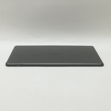 iPad / Wi-Fiモデル / 10.2インチ / 第8世代 / 2020 / 32GB / スペースグレイ / ランク:B / MYL92J/A / A2270 【中古品管理番号:40317】