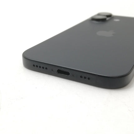 iPhone 16 / 2024 / 128GB / ブラック / 国内版SIMフリー / ランク:B / MYDQ3J/A / A3286 【中古品管理番号:40346】