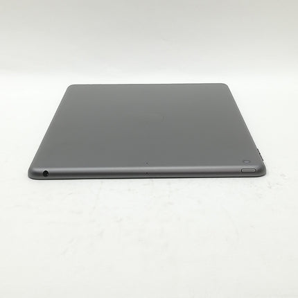 iPad / Wi-Fiモデル / 10.2インチ / 第8世代 / 2020 / 32GB / スペースグレイ / ランク:B / MYL92J/A / A2270 【中古品管理番号:40363】