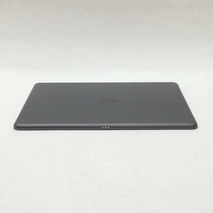 iPad / Wi-Fiモデル / 10.2インチ / 第8世代 / 2020 / 32GB / スペースグレイ / ランク:B / MYL92J/A / A2270 【中古品管理番号:40366】