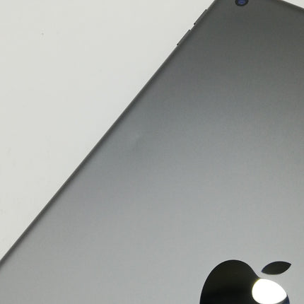 iPad / Wi-Fiモデル / 10.2インチ / 第8世代 / 2020 / 32GB / スペースグレイ / ランク:B / MYL92J/A / A2270 【中古品管理番号:40383】