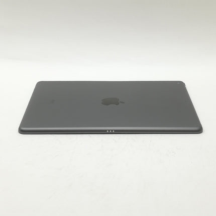 iPad / Wi-Fiモデル / 10.2インチ / 第8世代 / 2020 / 32GB / スペースグレイ / ランク:B / MYL92J/A / A2270 【中古品管理番号:40386】