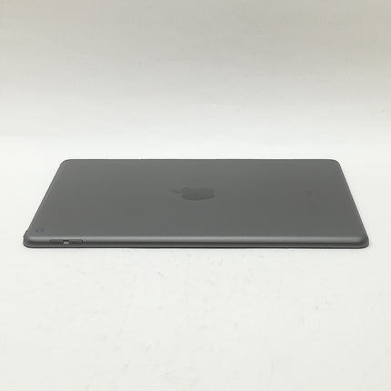 iPad / Wi-Fiモデル / 10.2インチ / 第8世代 / 2020 / 32GB / スペースグレイ / ランク:B / MYL92J/A / A2270 【中古品管理番号:40403】