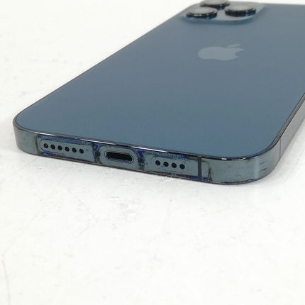 iPhone 12 Pro Max / 2020 / 256GB / パシフィックブルー / docomo版SIMロック解除品 / ランク:C / MGD23J/A / A2410 【中古品管理番号:40449】