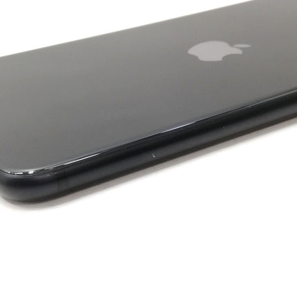 iPhone SE 第2世代 / 2020 / 64GB / ブラック / au版SIMロック解除品 / ランク:C / MHGP3J/A / A2296 【中古品管理番号:40451】