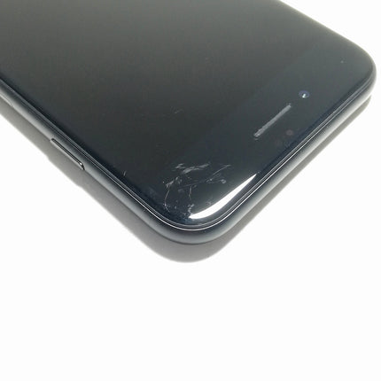 iPhone SE 第2世代 / 2020 / 64GB / ブラック / au版SIMロック解除品 / ランク:C / MHGP3J/A / A2296 【中古品管理番号:40491】
