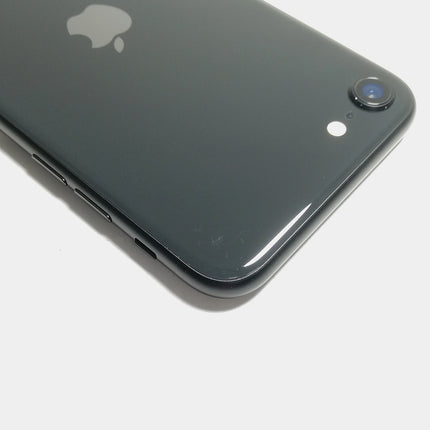 iPhone SE 第2世代 / 2020 / 64GB / ブラック / au版SIMロック解除品 / ランク:C / MHGP3J/A / A2296 【中古品管理番号:40491】