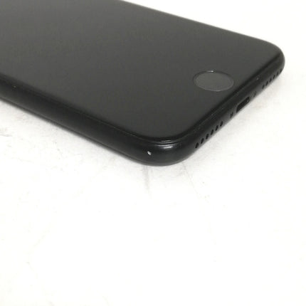 iPhone SE 第2世代 / 2020 / 64GB / ブラック / au版SIMロック解除品 / ランク:B / MHGP3J/A / A2296 【中古品管理番号:40495】