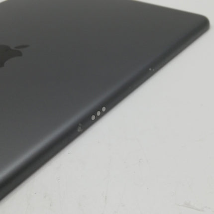 iPad / Wi-Fiモデル / 10.2インチ / 第9世代 / 2021 / 64GB / スペースグレイ / ランク:B / MK2K3J/A / A2602 【中古品管理番号:40557】