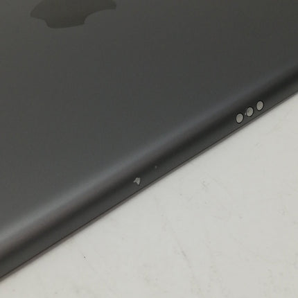 iPad / Wi-Fiモデル / 10.2インチ / 第9世代 / 2021 / 64GB / スペースグレイ / ランク:B / MK2K3J/A / A2602 【中古品管理番号:40634】