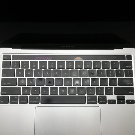 MacBook Pro Touch Bar / 13インチ / 2020 / 16GB / 256GB / シルバー / ランク:B / MXK62J/A / 【中古品管理番号:40735】