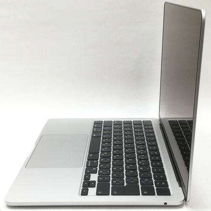 MacBook Air M2 / 13インチ / 2022 / 8GB / 512GB / シルバー / ランク:B / MLXY3J/A / 【中古品管理番号:40791】