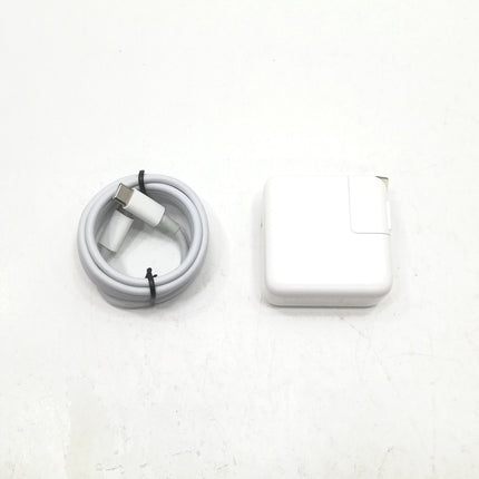 MacBook Air M1 / 13インチ / Mid2020 / 8GB / 512GB / スペースグレイ / ランク:B / MGN73J/A / 【中古品管理番号:40795】