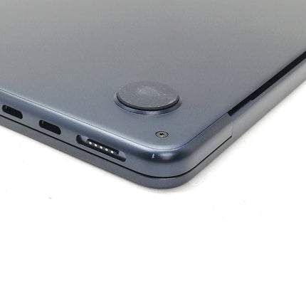 MacBook Air M4 / 13インチ / 2025 / 16GB / 256GB / ミッドナイト / ランク:A / MW123J/A / 【中古品管理番号:40829】