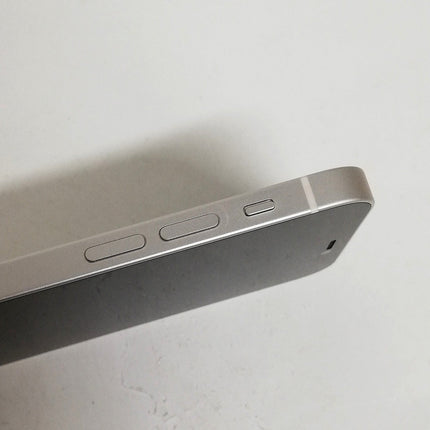 iPhone 12 mini / 2020 / 128GB / ホワイト / au版SIMフリー / ランク:B / MGDM3J/A / A2398 【中古品管理番号:40932】