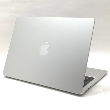MacBook Air M2 / 13インチ / 2022 / 8GB / 512GB / シルバー / ランク:B / MLY03J/A / 【中古品管理番号:40974】