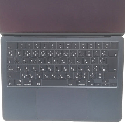 MacBook Air M2 / 13インチ / 2022 / 8GB / 256GB / ミッドナイト / ランク:B / MLY33J/A / A2681 【中古品管理番号:41004】