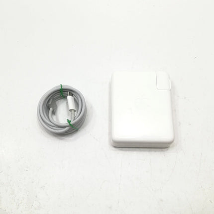 MacBook Pro M1 Pro / 16インチ / 2021 / 16GB / 512GB / シルバー / ランク:C / MK1E3J/A / 【中古品管理番号:41048】