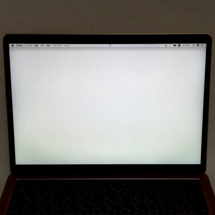 MacBook Air Retina Display / 13インチ / 2019 / 8GB / 256GB / ゴールド / ランク:C / MVFN2J/A / 【中古品管理番号:41081】