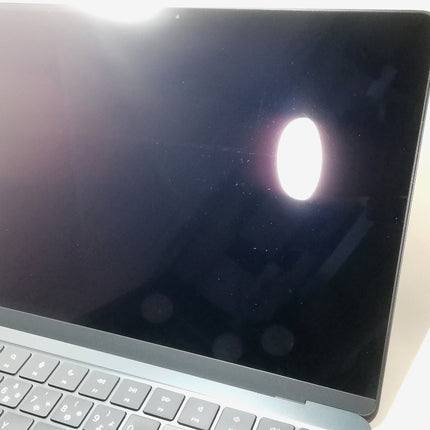 【販売強化プライス！】MacBook Air M2 / 13インチ / 2022 / 8GB / 256GB / ミッドナイト / ランク:C / MLY33J/A / 【中古品管理番号:41084】