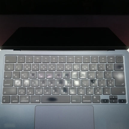 【販売強化プライス！】MacBook Air M2 / 13インチ / 2022 / 8GB / 256GB / ミッドナイト / ランク:C / MLY33J/A / A2681 【中古品管理番号:41109】