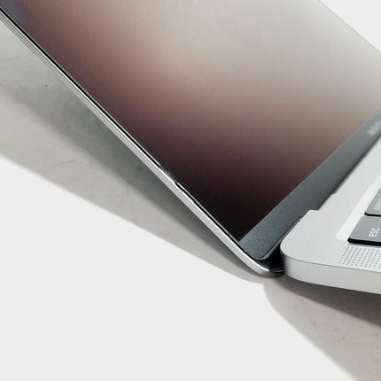 MacBook Pro Touch Bar / 13インチ / 2020 / 8GB / 256GB / スペースグレイ / ランク:C / MXK32J/A / 【中古品管理番号:41131】