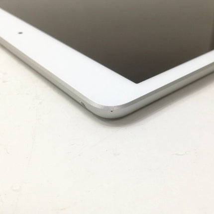 iPad 第7世代 Wi-Fi / 10.2インチ / 2019 / 32GB / シルバー / ランク:C / MW752J/A / A2197 【中古品管理番号:41156】