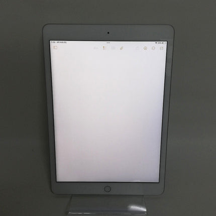 iPad 第7世代 Wi-Fi / 10.2インチ / 2019 / 32GB / シルバー / ランク:C / MW752J/A / A2197 【中古品管理番号:41157】
