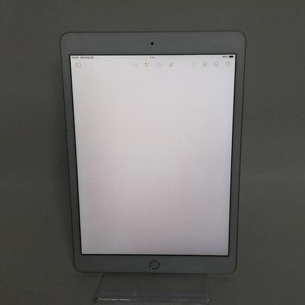 iPad 第7世代 Wi-Fi / 10.2インチ / 2019 / 32GB / シルバー / ランク:C / MW752J/A / A2197 【中古品管理番号:41158】