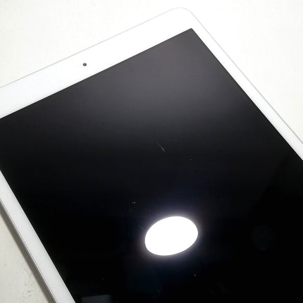 iPad 第7世代 Wi-Fi / 10.2インチ / 2019 / 32GB / シルバー / ランク:C / MW752J/A / A2197 【中古品管理番号:41159】