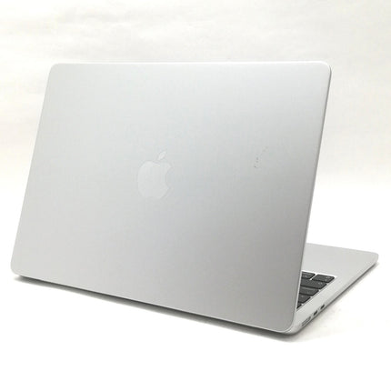 MacBook Air M4 / 13インチ / 2025 / 16GB / 256GB / シルバー / ランク:B / MW0W3J/A / 【中古品管理番号:41173】