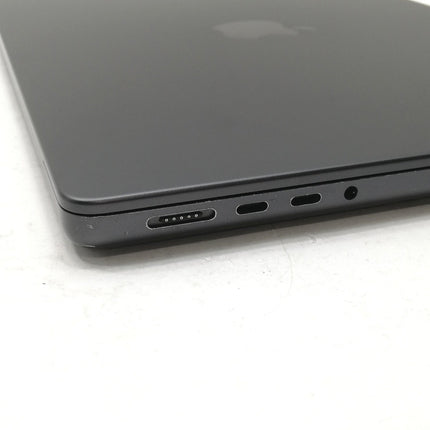 MacBook Pro M3Pro / 14インチ / 2023 / 18GB / 512GB / スペースブラック / ランク:C / MRX33J/A / 【中古品管理番号:41175】