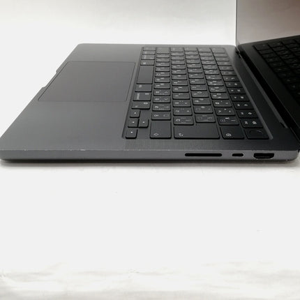 MacBook Pro M3Pro / 14インチ / 2023 / 18GB / 512GB / スペースブラック / ランク:C / MRX33J/A / 【中古品管理番号:41175】