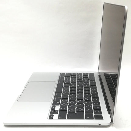 MacBook Air M3 / 13インチ / 2024 / 16GB / 1TB / シルバー / ランク:B / MXCT3J/A / 【中古品管理番号:41210】