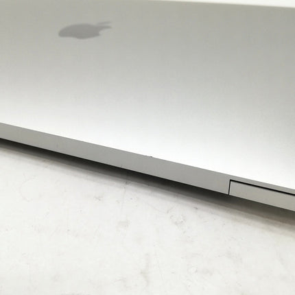 MacBook Pro M2 / 13インチ / 2022 / 8GB / 256GB / シルバー / ランク:A / MNEP3J/A / 【中古品管理番号:41231】