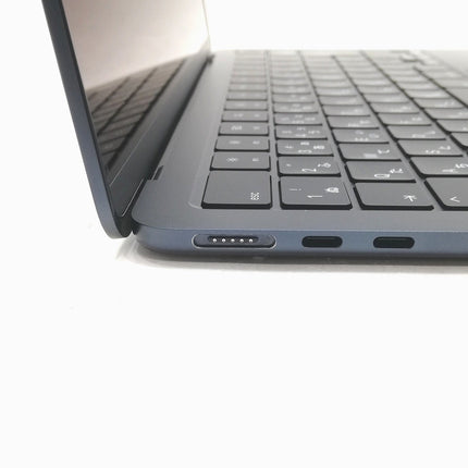 【販売強化プライス！】MacBook Air M2 / 13インチ / 2022 / 8GB / 256GB / ミッドナイト / ランク:C / MLY33J/A / A2681 【中古品管理番号:41240】