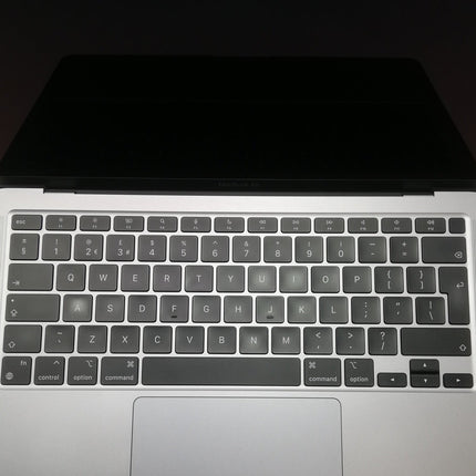 MacBook Air M1 / 13インチ / Mid2020 / 8GB / 512GB / スペースグレイ / ランク:B / MGN73J/A / 【中古品管理番号:41248】