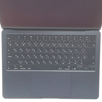 MacBook Air M4 / 13インチ / 2025 / 16GB / 256GB / ミッドナイト / ランク:A / MW123J/A / 【中古品管理番号:41249】