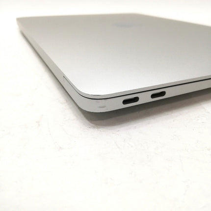 【販売強化プライス！】MacBook Air M1 / 13インチ / 2020 / 8GB / 512GB / シルバー / ランク:C / MGNA3J/A / A2337 【中古品管理番号:41251】