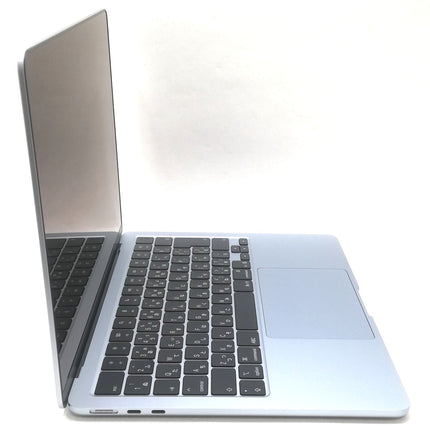 MacBook Air M4 / 13インチ / 2025 / 16GB / 256GB / スカイブルー / ランク:A / MC6T4J/A / 【中古品管理番号:41282】