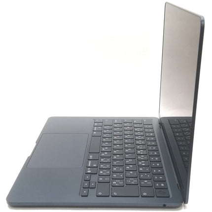 MacBook Air M4 / 13インチ / 2025 / 16GB / 256GB / ミッドナイト / ランク:B / MW123J/A / 【中古品管理番号:41295】