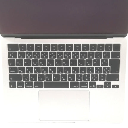 MacBook Air M4 / 13インチ / 2025 / 16GB / 256GB / シルバー / ランク:B / MW0W3J/A / 【中古品管理番号:41301】